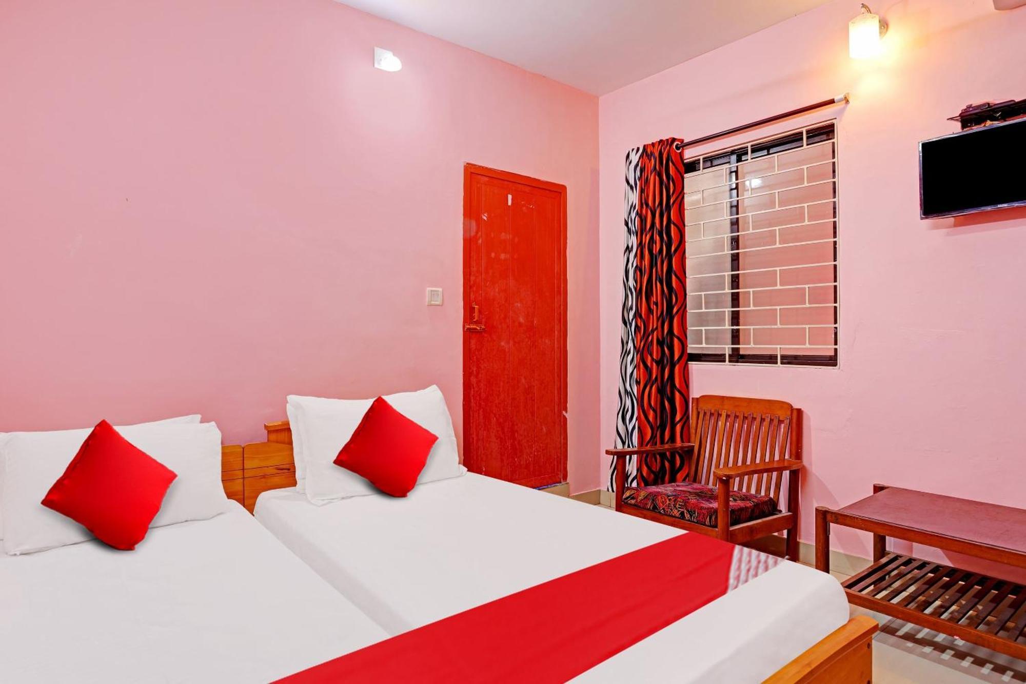 Hotel O Safa Inn Trippapur Exterior foto